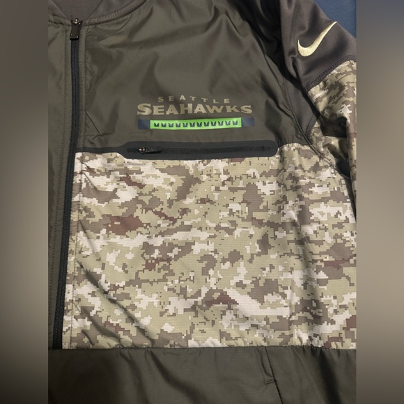 Nike Seattle Seahawks Salute To Service Size L 1/2 Zip Jacket Camo Nike Shield - Picture 7 of 13